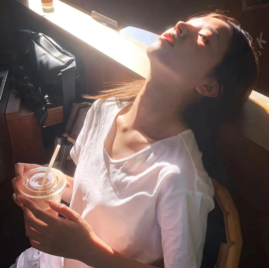 模范爱侣
